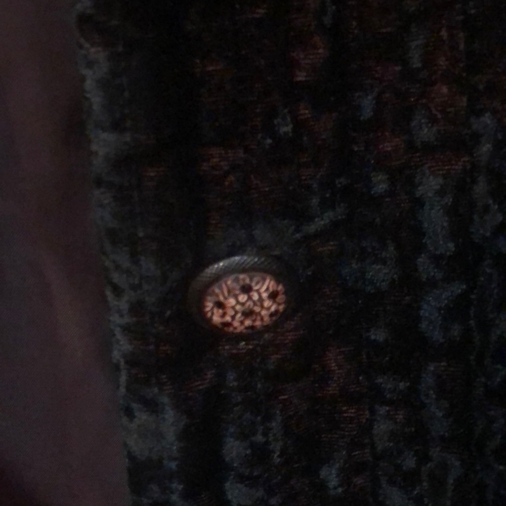 EreMode Coat - Picture 3 of 6